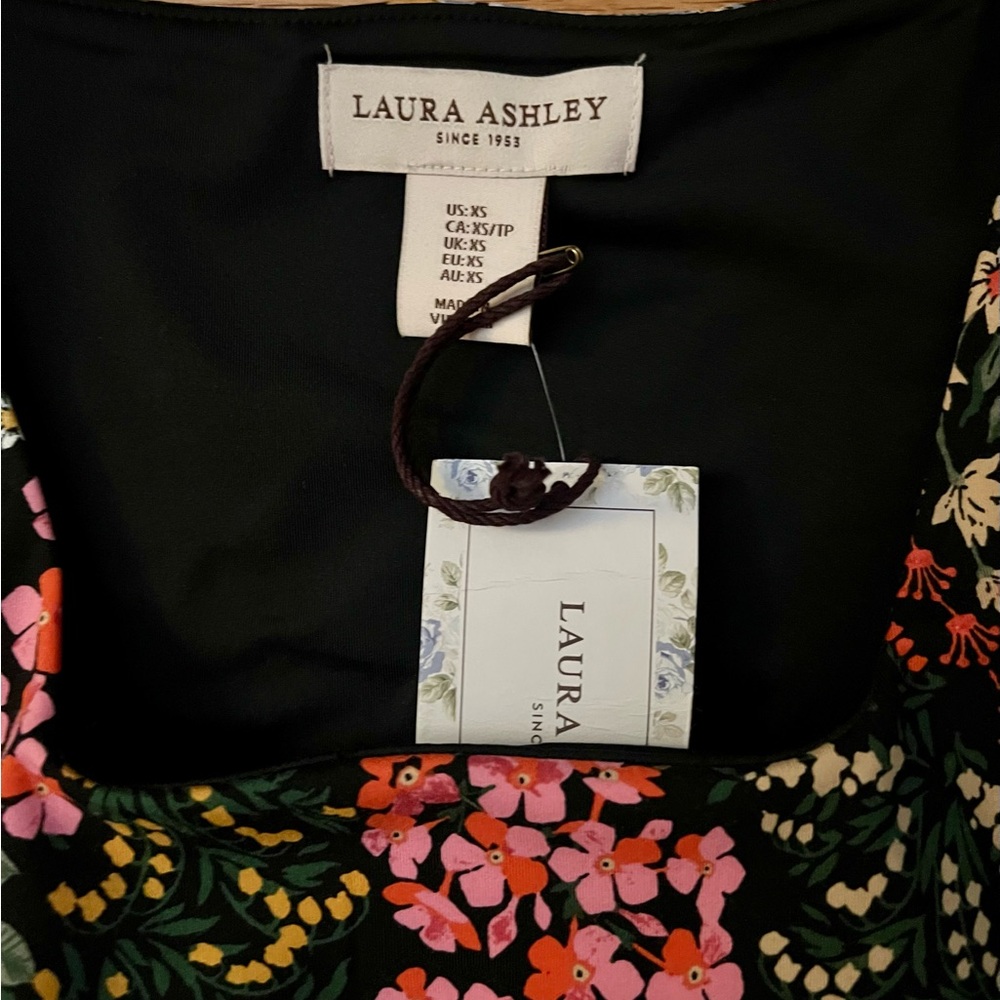 NWT Laura Ashley Floral 2pc Yoga Set XS - Picture 8 of 9